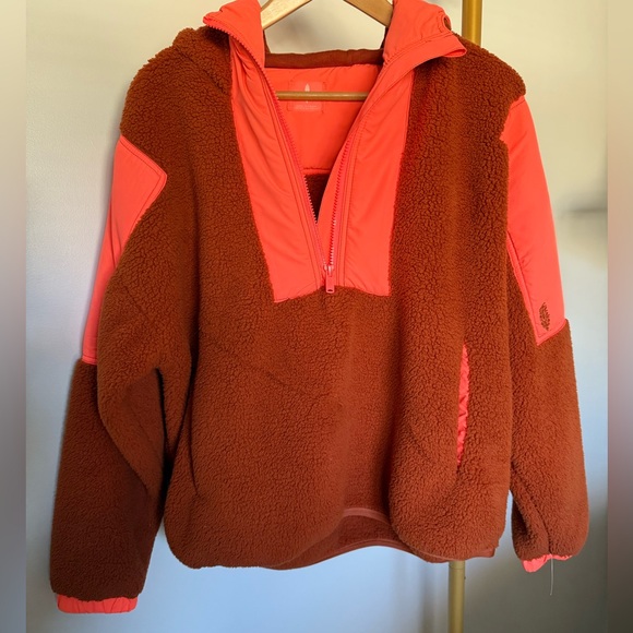 Free People (FP) Movement Women's Lead The Pack Fleece Pullover - Picture 7 of 8